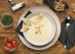 Нежный сырный суп: 3 необычных и очень простых рецепта, которые покорят всех