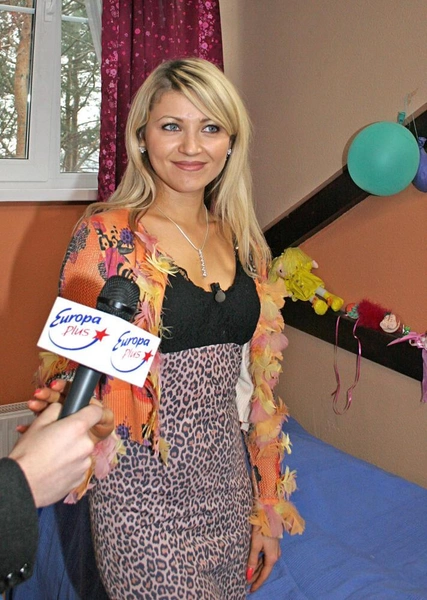 Оксана Аплекаева | www.starhit.ru