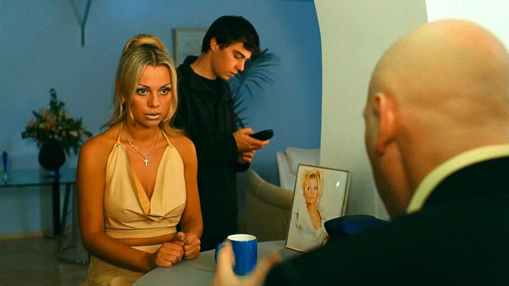 Кадр из фильма «Брат-2» (2000) | Источник: kinopoisk.ru