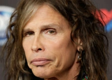 Вокалист Aerosmith потратил на запрещенные препараты $6 млн