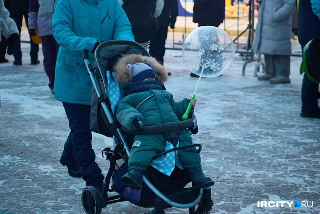 Идеальный наряд для зимы в Иркутске: надо, чтоб торчали одни глаза, тогда будет не холодно | Источник: Даниил Конин / «ИрСити»