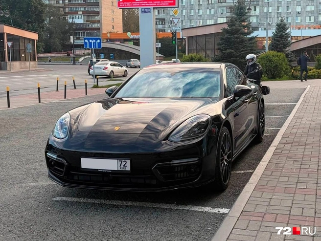 Porsche Panamera сочетает размеры большого бизнес-седана с характеристиками спорткара | Источник: 72.RU