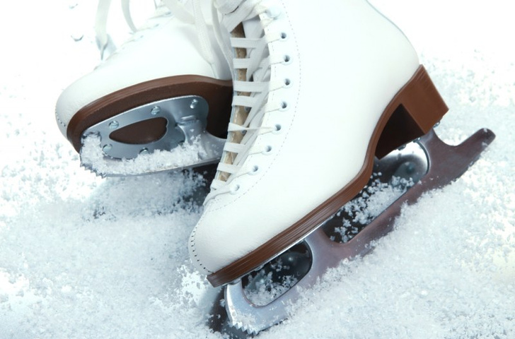 Правильная шнуровка для надежной фиксации ноги в коньках