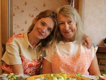 Наталья Водянова одобряет мамино хобби