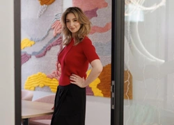 Генеральный директор Avon Наталья Делло о женском лидерстве, балансе между работой и семьей и почему красота без глубоких смыслов невозможна