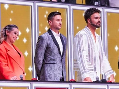 Новый звездный гость, артист из Нигерии: спойлер и кадры второго полуфинала шоу «Ну-ка, все вместе!»