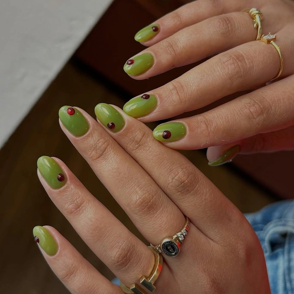 Источник: @darisnailstudio