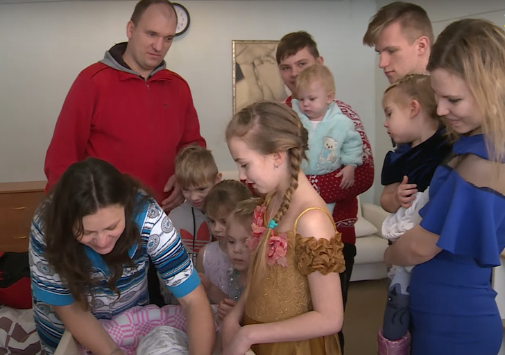 «Я бы и 15 детей хотела!»: как живут россиянки, которые воспитывают семерых и более наследников