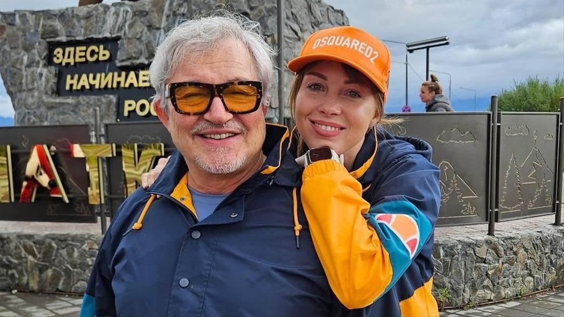 Дибров впервые о том, как узнал, что у Полины есть любовник: &laquo;Я его покрыл ровным слоем казачьих эпитетов&raquo;