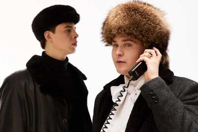 Историки «Под лаком»: миллионы просмотров о 90-х