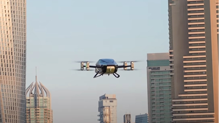 На выставке Gitex Global 2022 в Дубае показали работающий образец летающего автомобиля (видео)