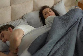 «Мужчина перестал со мной разговаривать и спать, но уверяет, что мне все показалось»