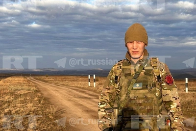 Якутский боец месяц удерживал село в ДНР в одиночку