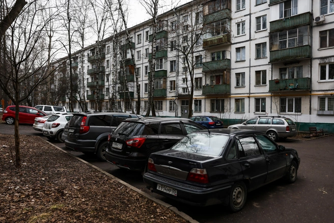 Для минимизации вреда от автомобиля необходимы как личные усилия, так и комплексные меры городской политики | Источник: Артём Устюжанин / MSK1.RU