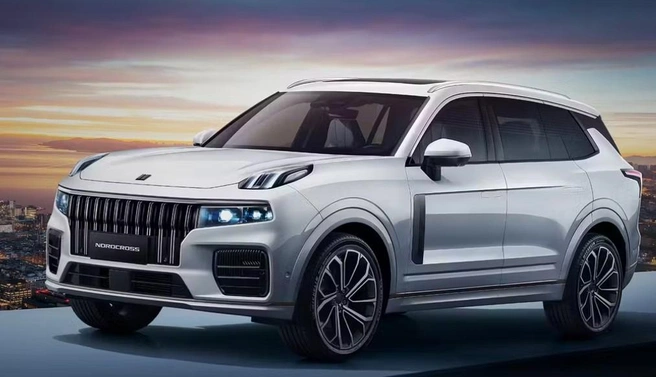 Отличий от Lynk &amp; Co 09, кроме эмблемы, нет. Но формально бренд российский | Источник: https://nordcross-auto.ru