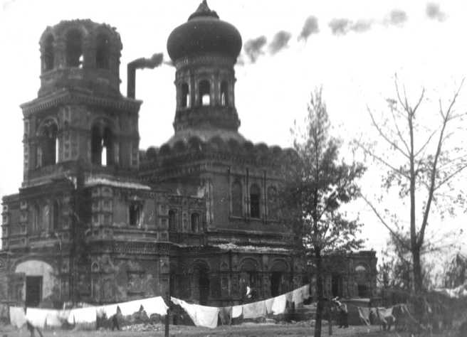 Александринский храм простоял заброшенным несколько лет | Источник: Предоставлено Рамилем Мухаметзяновым / pastvu.com