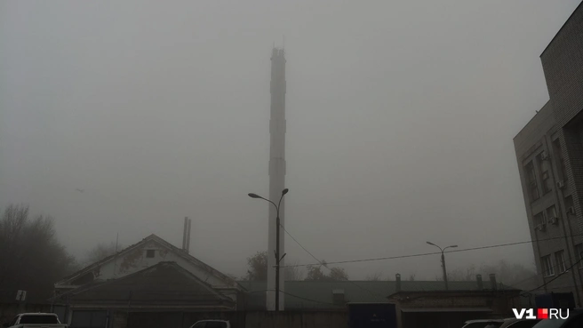 Труба точно пронзает пелену | Источник: читатель V1.RU