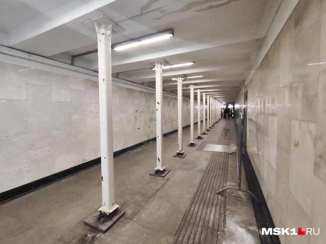 Подготовка к параду началась и в метро | Источник: Артем Устюжанин / MSK1.RU