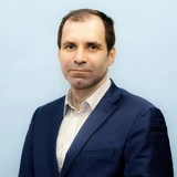 <p>Дмитрий Деулин</p>
