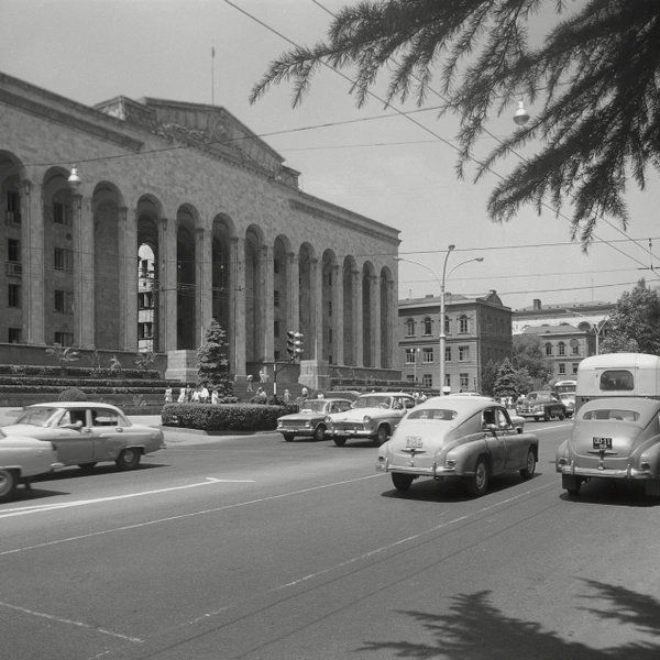 Наум Грановский. Тбилиси. Дом правительства Грузинской ССР. 1960-е | Источник: предоставлено организаторами