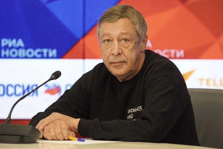 Михаил Ефремов 