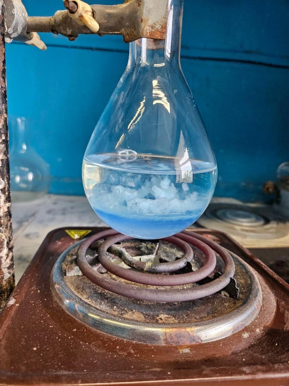 Специалисту-зоотехнику важно знать состав корма | Источник: Марта Туголукова