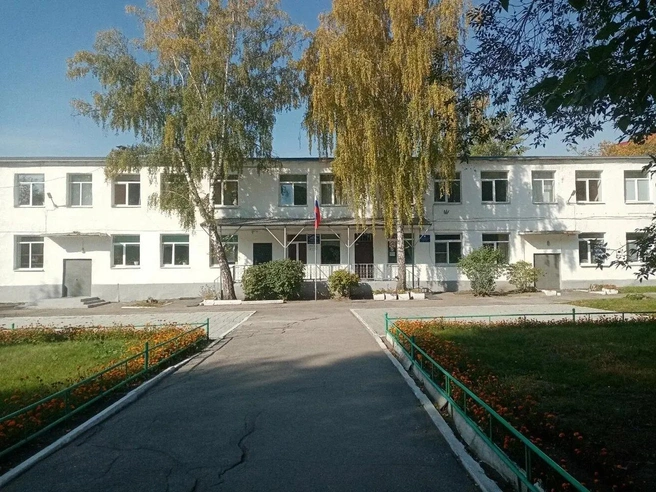 В лицей принимают после вступительных | Источник: omlicey166.gosuslugi.ru