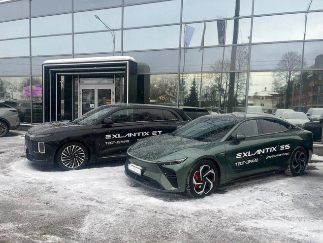В Петербурге подвели итоги продаж EXEED EXLANTIX за 2025 год | Источник: ООО «Аларм-моторс Озерки»