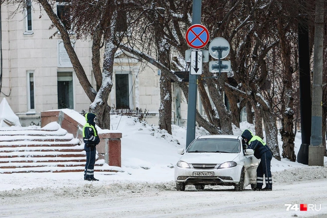 Подозрительных водителей будут проверять, при отсутствии нарушений отпустят | Источник: Наталья Лапцевич