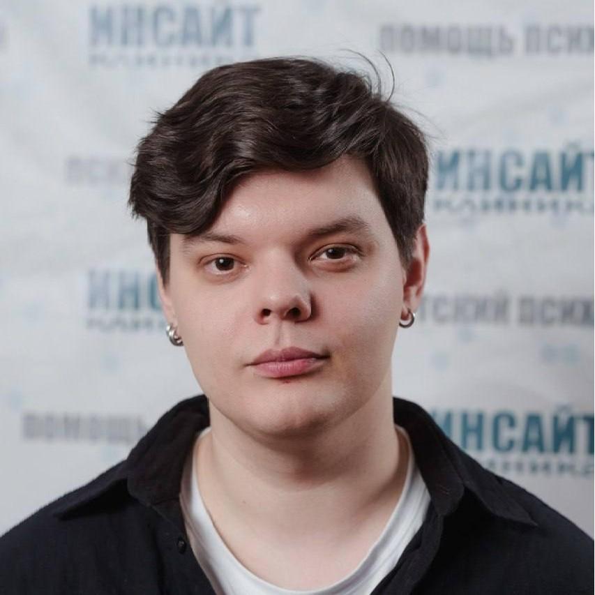 <p>Роман Жабин</p>