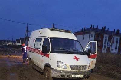 Три года жители Старых Киешек не могут отсыпать дорогу