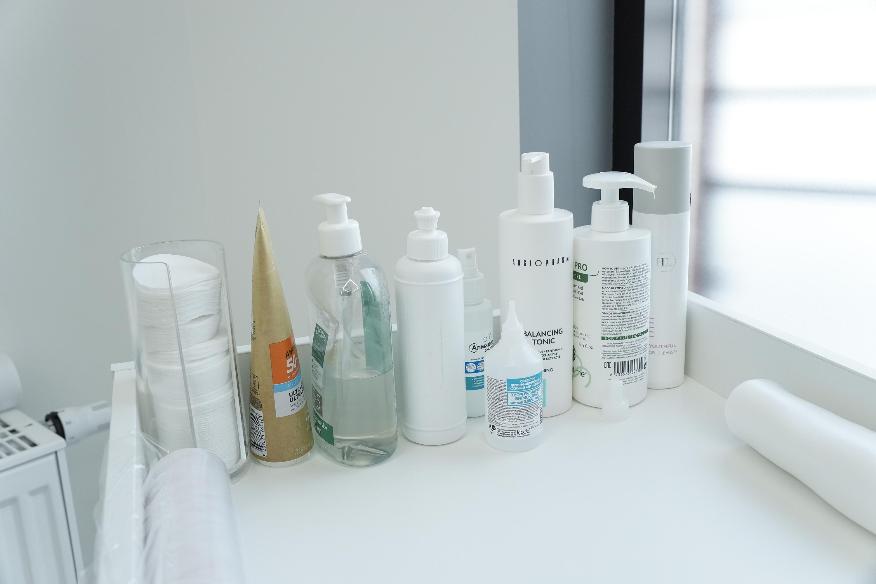 «Все дело в составе». Тюменский врач пояснил, почему косметика может стоить десятки тысяч рублей