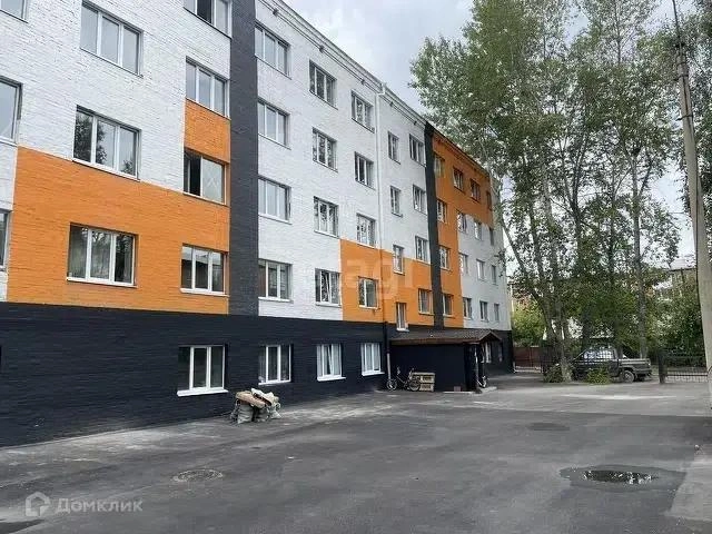 Бывшее общежитие на улице Донской, которое депутаты выкупили и переоборудовали под многоквартирный дом | Источник: «Домклик»