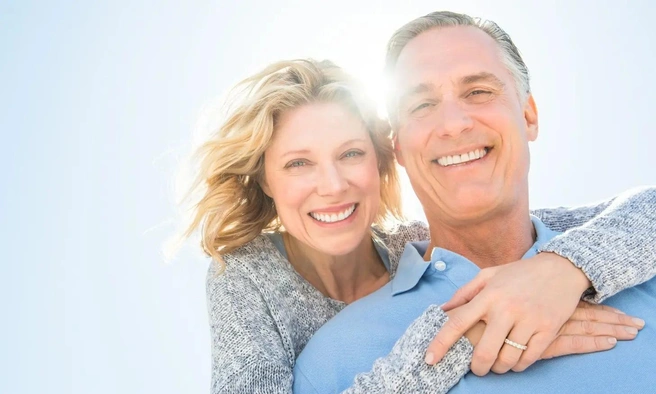 Улыбайтесь, господа! | Источник: istock / tetmc