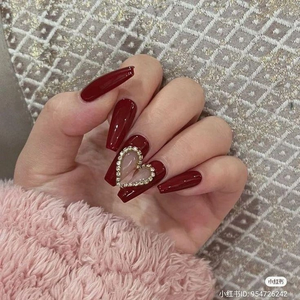 пинтерест маникюр  | Источник: Социальные сети 