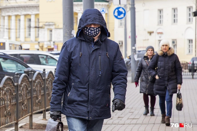 Больше половины людей переносят коронавирус бессимптомно | Источник: Александра Савельева