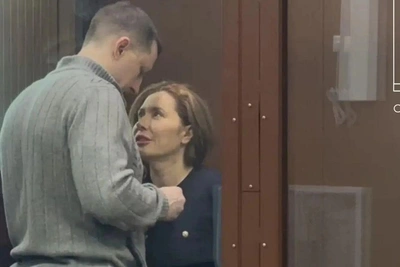 Суд по делу экс-главы Сочи и его жены о коррупции