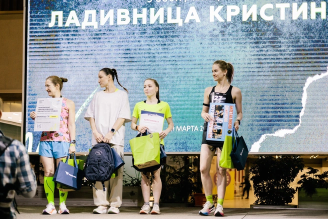 Подарки тоже были спортивные | Источник: Ксения Чусовитина
