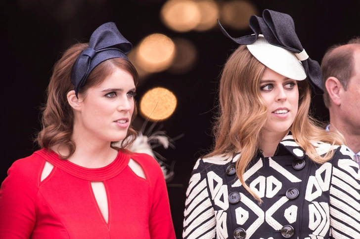 Принцессы Беатрис и Евгения покинули Великобританию на фоне скандала с отцом | Источник: Euan Cherry