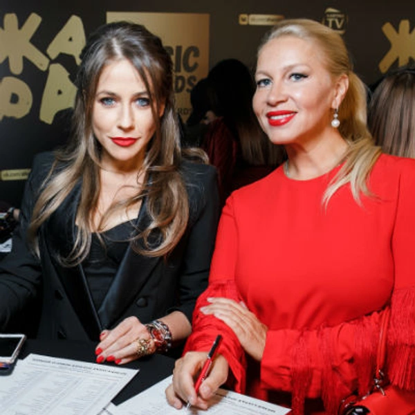 Юлия Барановская и Екатерина Одинцова | Источник: пресс-служба