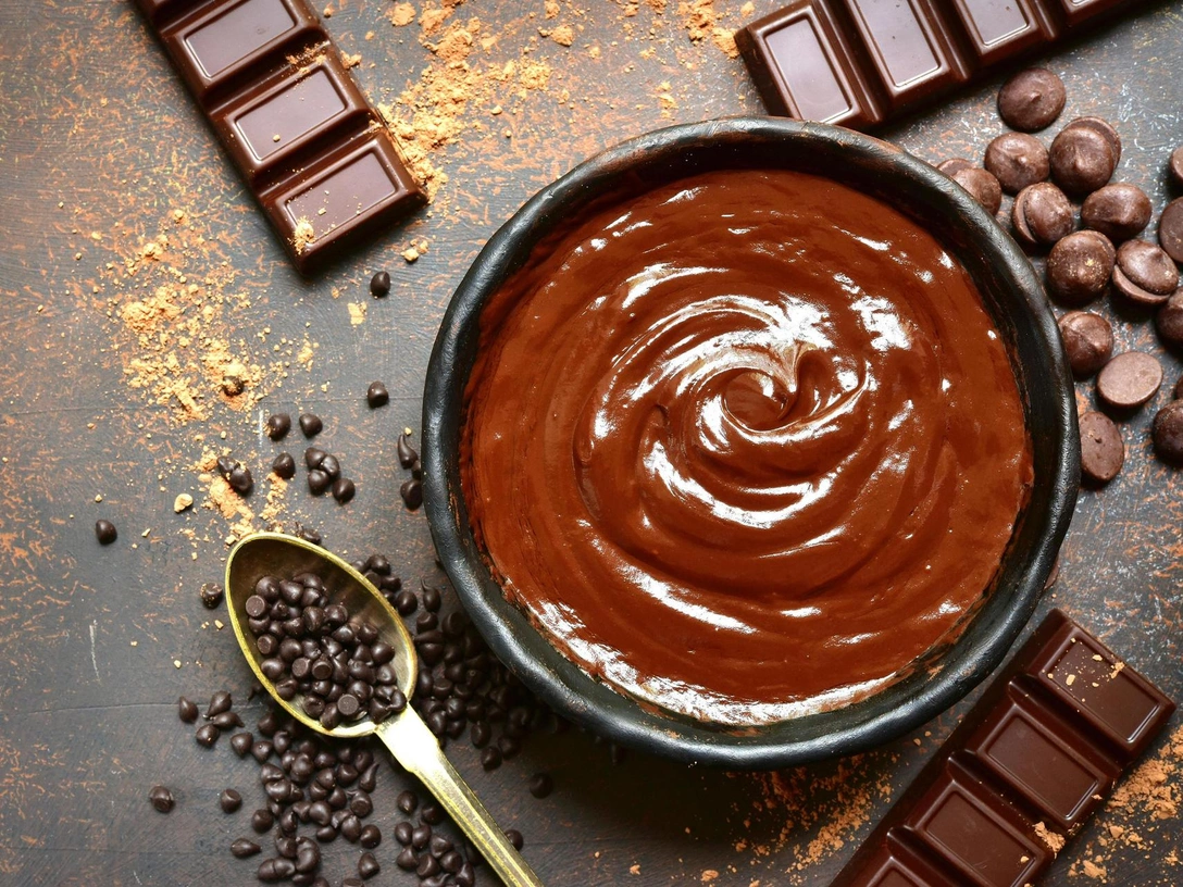 Ешьте хоть весь день: нежный шоколадный хумус, в котором всего 44 калории | marieclaire.ru
