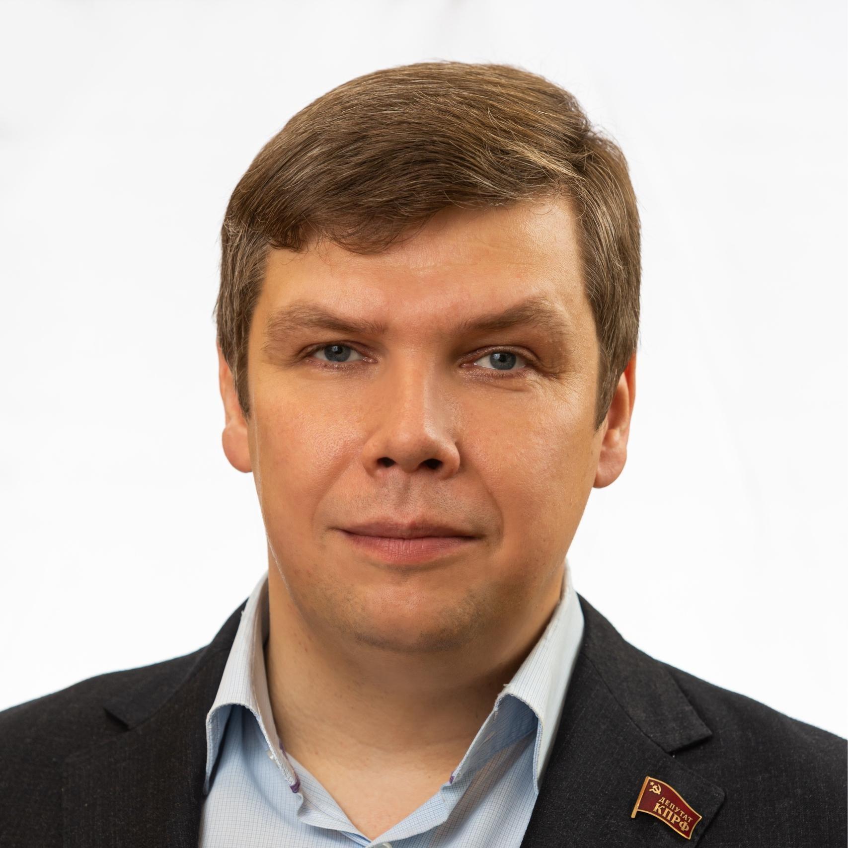 <p>Александр Гревцов</p>