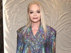 Пенсионерка из Москвы обновила «схему Долиной» — теперь у нее старая квартира со свежим ремонтом