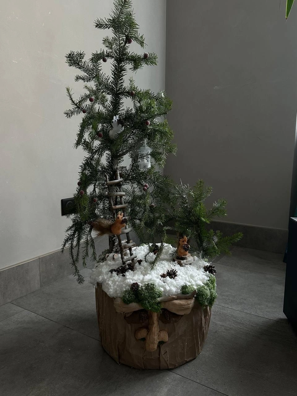 Трехлетний Артемий и его мама постарались на славу | Источник: Алена / T.me