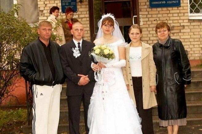 Свидетель — в белом трико и кожаной куртке | Источник: Woman.ru