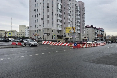 Улицу Гоголя в Кургане перекрыли для ремонта канализации