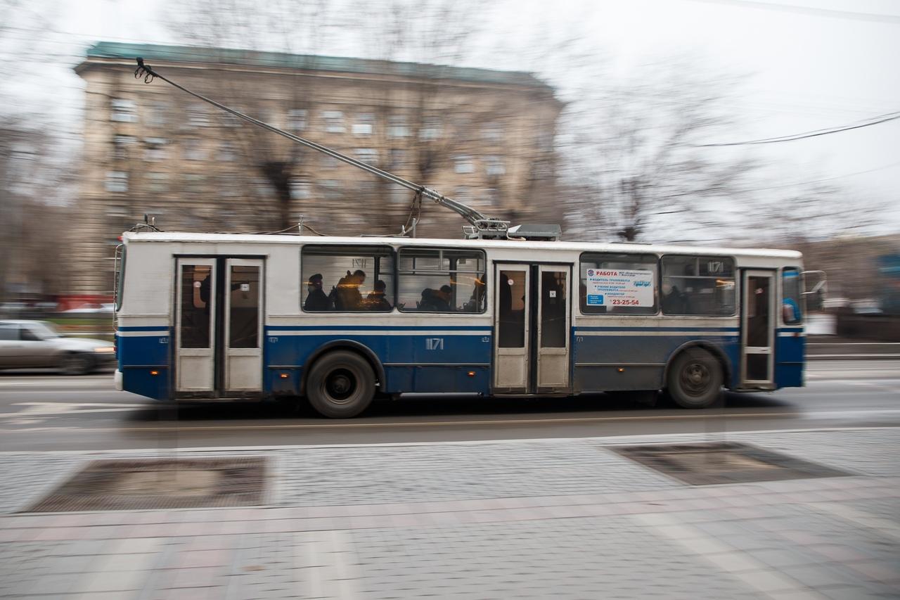 В Волгограде отменили автобусный маршрут № 20. Мэрия рекомендует ездить на  троллейбусах - 3 января 2022 - V1.ру