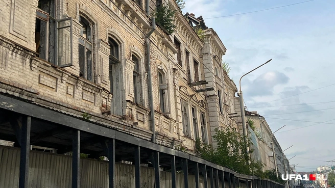 Состояние дома Видинеева оставляет желать лучшего уже много лет | Источник: Андрей Бирюков / UFA1.RU