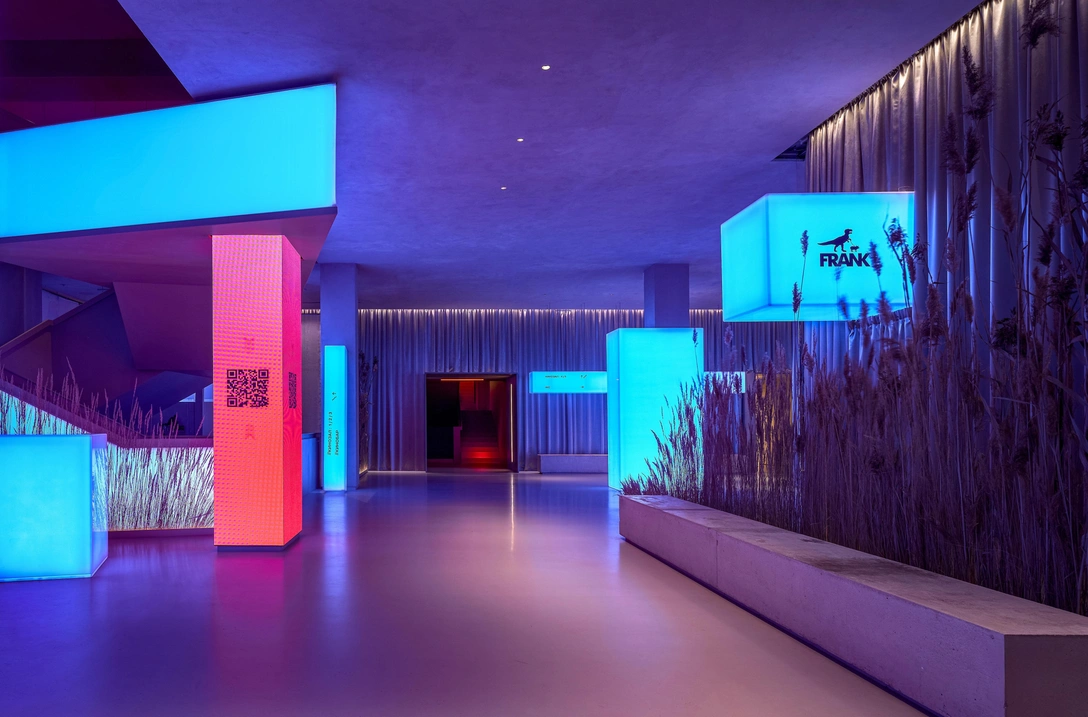 Кинотеатр Mirage cinema в Санкт-Петербурге | Источник: Инна Каблукова, Сергей Мельников, Никита Субботин (Landon Studio)