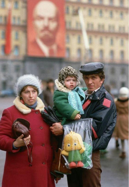 Как одевали детей в СССР — 25 ностальгических фото